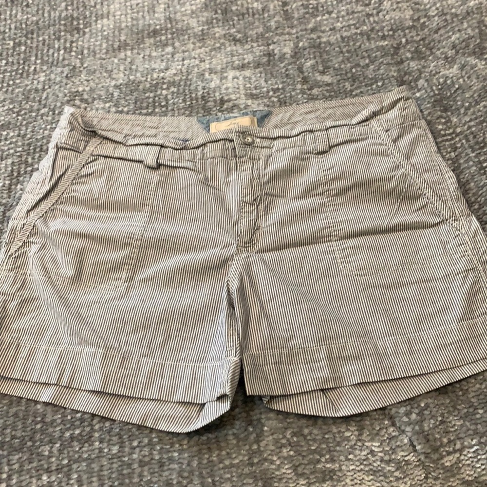 Levi’s shorts